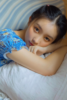 衣服一扯小兔子出来了